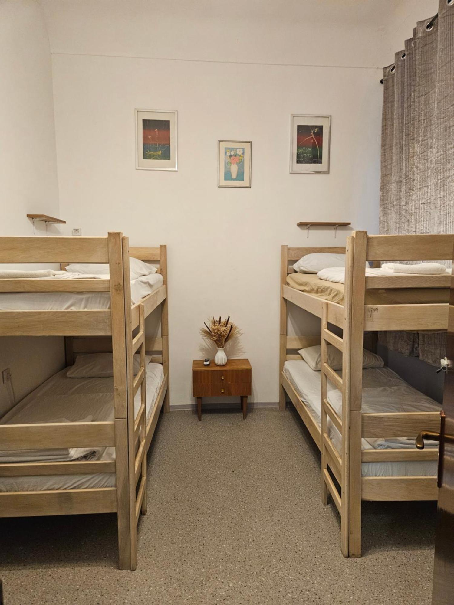 Castello Hostel ดูบรอฟนิก ภายนอก รูปภาพ